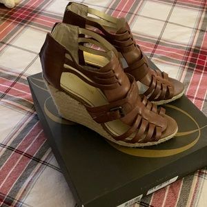 Enzo Angiolini leather wedge sandals